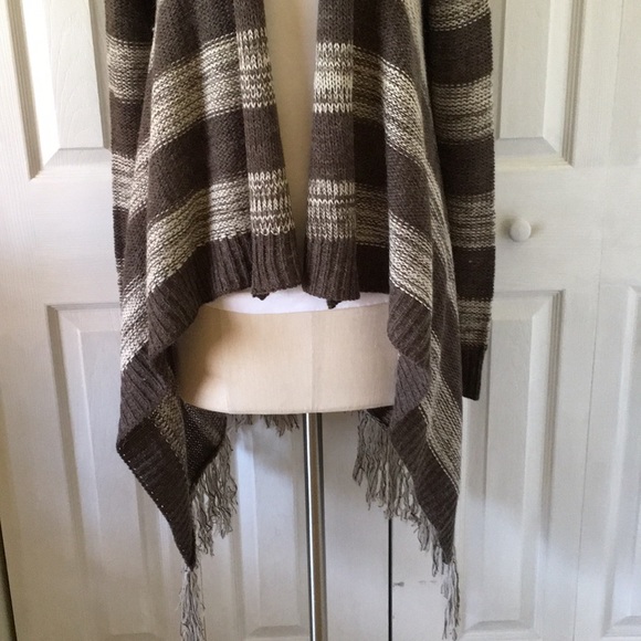 Elan striped and fringed open wrap sweater - Picture 2 of 8